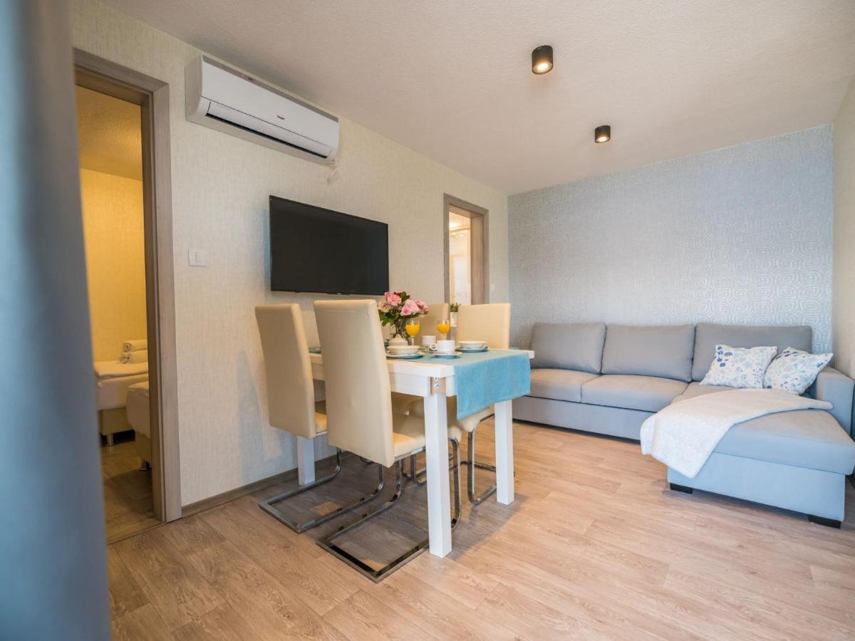 Case de vacanță Sea View Mobile By Interhome